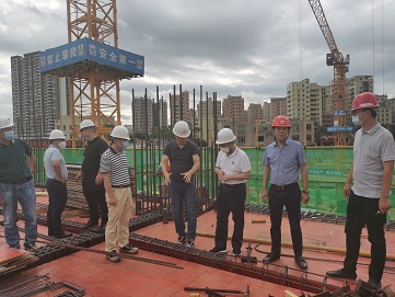 嚴(yán)抓施工安全，緊抓工程進(jìn)度，狠抓工程質(zhì)量